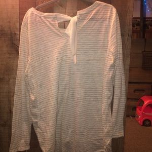 LC Lauren Conrad lightweight tie back shirt